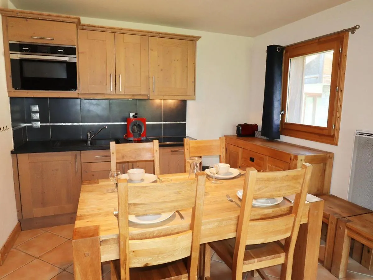 Appartement De Charme Avec Terrasse, Piscine Et Parking, Proche Centre Et Arret Ski-Bus - Fr-1-624-105 Samoens Apartment